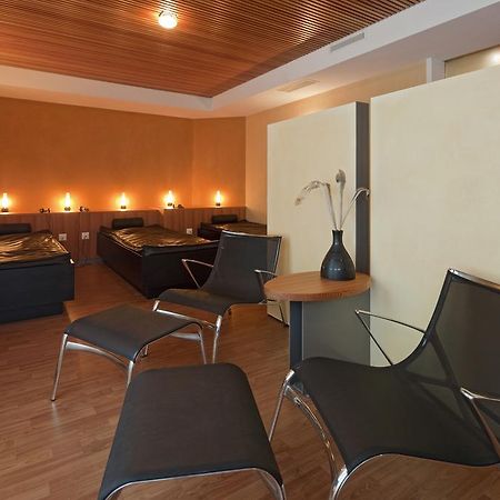 Hotel Metropol サース フェー 設備 写真