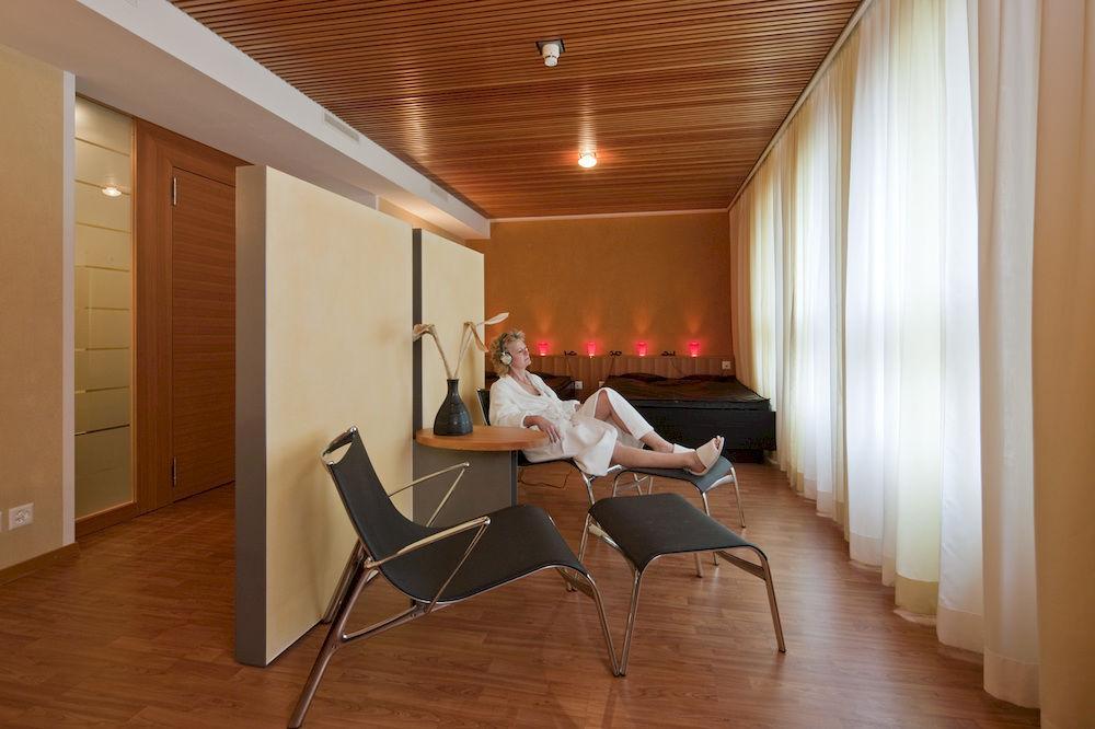 Hotel Metropol サース フェー エクステリア 写真